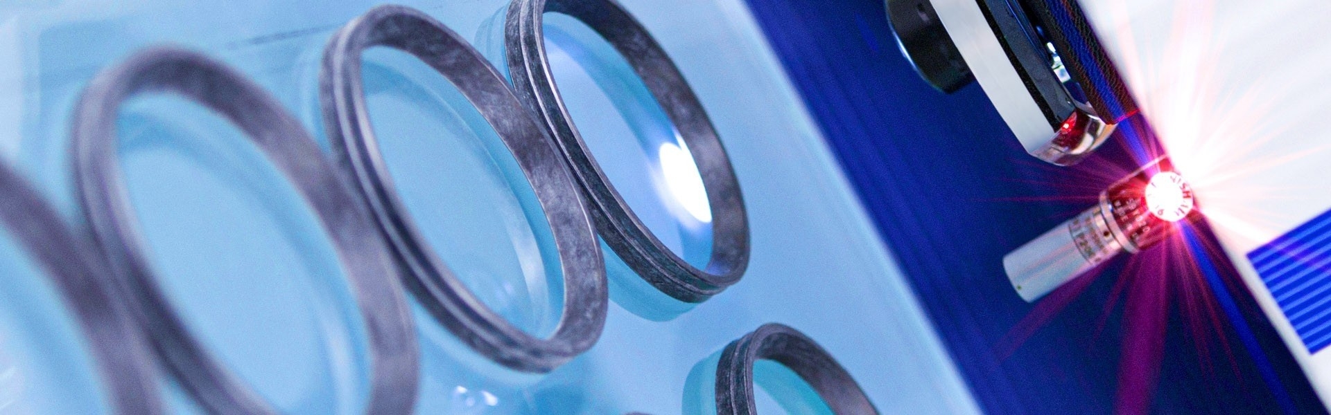 Dichtungen: 4 Faktoren für das richtige Elastomermaterial